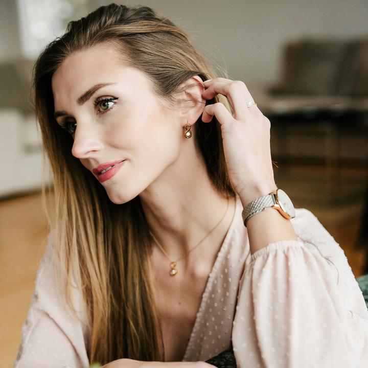 Produktbild Julie Julsen Dancing Stone Ohrstecker Unendlich (Silber 925)