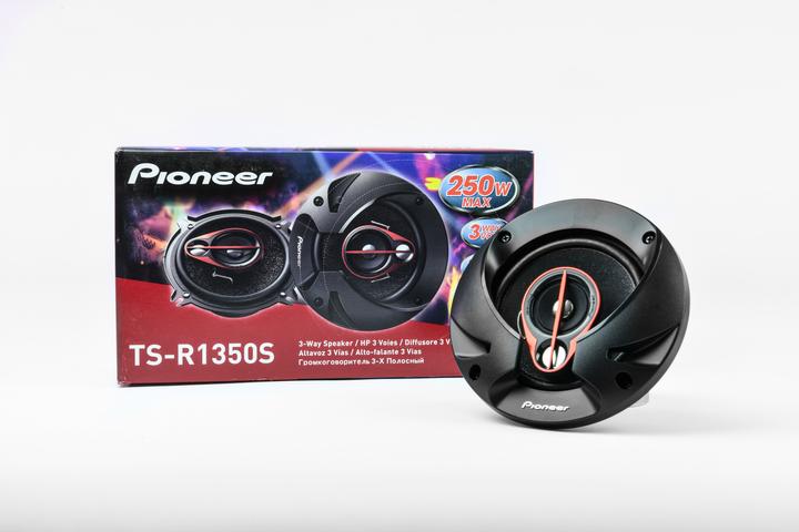Actual product image Pioneer TS-R1350S (250 W, 13 cm)