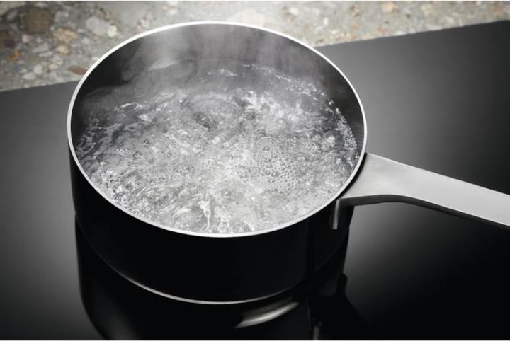 Produktbild Electrolux 300 Serie EIB60424CK Schwarz Einbau-Induktionskochfeld 60 cm 4 Herd(e)