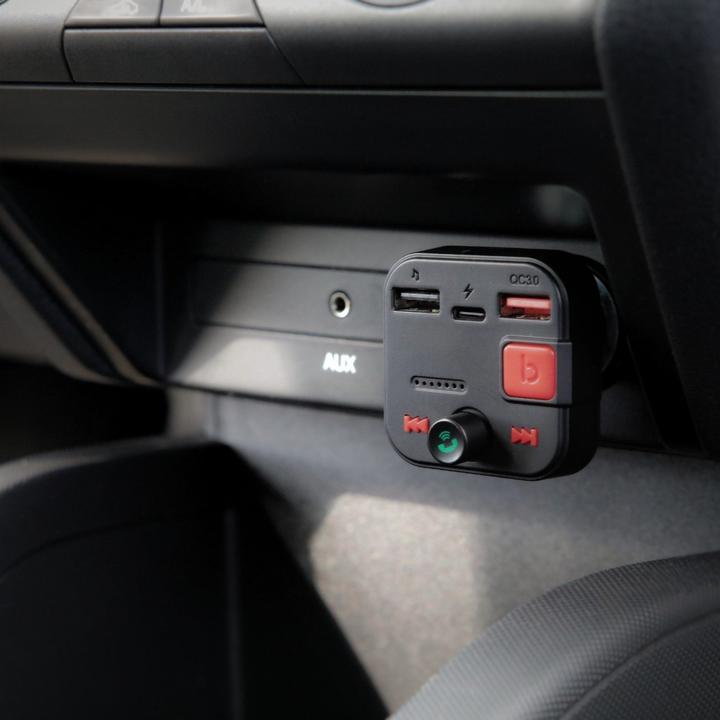 Immagine prodotto Savio Trasmettitore FM Bluetooth 5.3 QC 3.0 Caricabatterie Display LED Bass Boost TR-15 schw