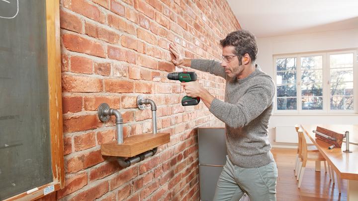 Actual product image Bosch Home & Garden Universal Impact (Rechargeable battery operated)