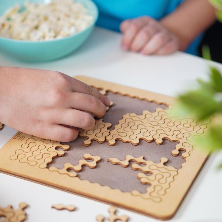 Actual product image Escape Welt Quest puzzle (44 pieces)