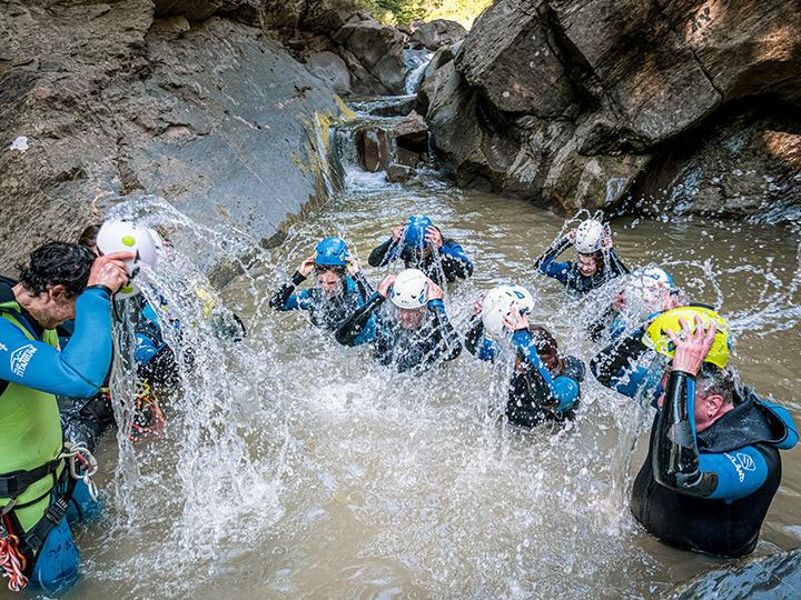 Produktbild Smartbox Canyoning-Abenteuer im Tessin für Adrenalinjunkies (2 Pers.)