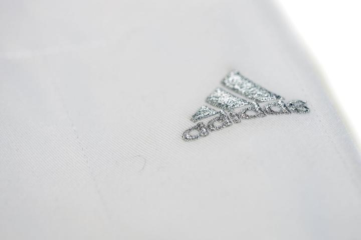 Produktbild adidas Judo-Anzug "Millenium" weiss/silbernes Logo, J990