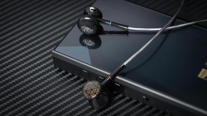 Actual product image FiiO FF3 (No noise cancelling, 0 h, Cable)