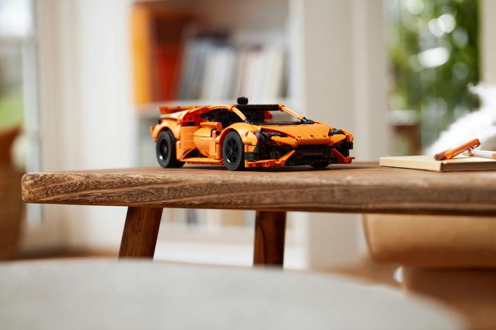Produktbild LEGO Technic Lamborghini Huracán (42196, LEGO Technic, LEGO Seltene Sets)