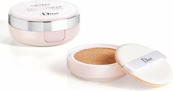 Actual product image Dior Dreamskin Moisturizer Cushion No 020 (#020 Light Beige)