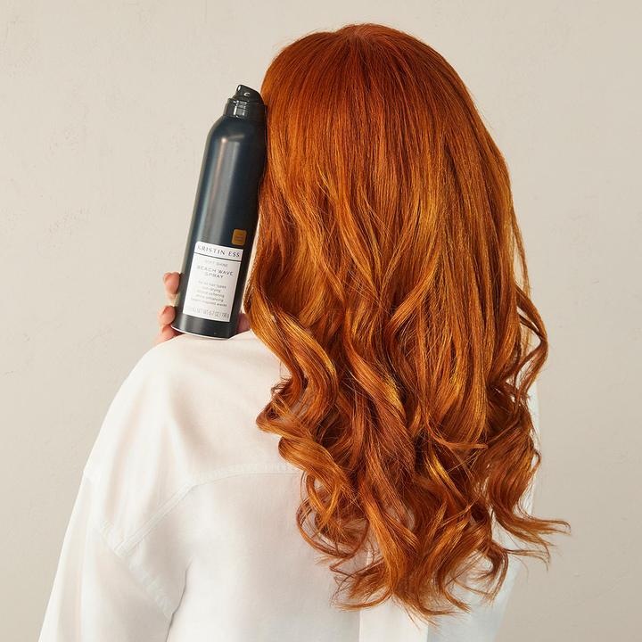 Actual product image Kristin Ess Hair Soft Shine Beach Wave Spray (250 ml)