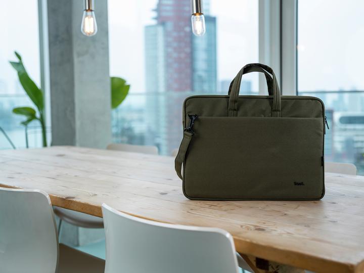 Actual product image Trust Bologna Eco (16", Universal)