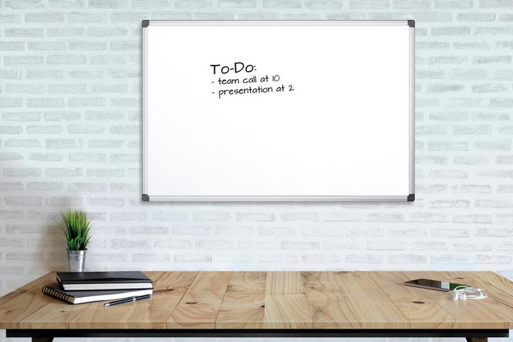 Actual product image Q-Connect Whiteboard Enamel (120 x 90 cm)