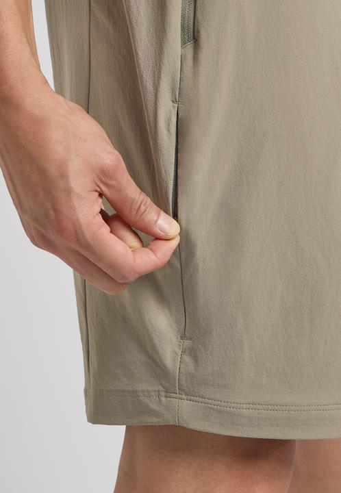 Actual product image Jack Wolfskin Hikeout Shorts M (50)