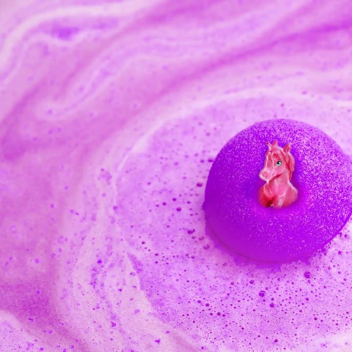 Actual product image Zimpli Kids Zimpli Baff Bombz Surprise With Collectable Unicorn Figure, Bath Bomb Toy