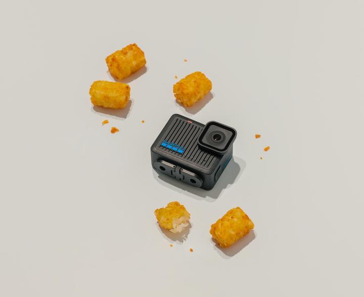 Image du produit GoPro Hero (inkl. 128 GB MicroSDXC-Karte) (30p, Bluetooth, WiFi)