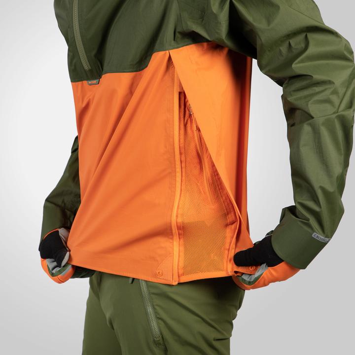 Actual product image Endura MT500 Lite Waterproof Pullover Jacket (L)