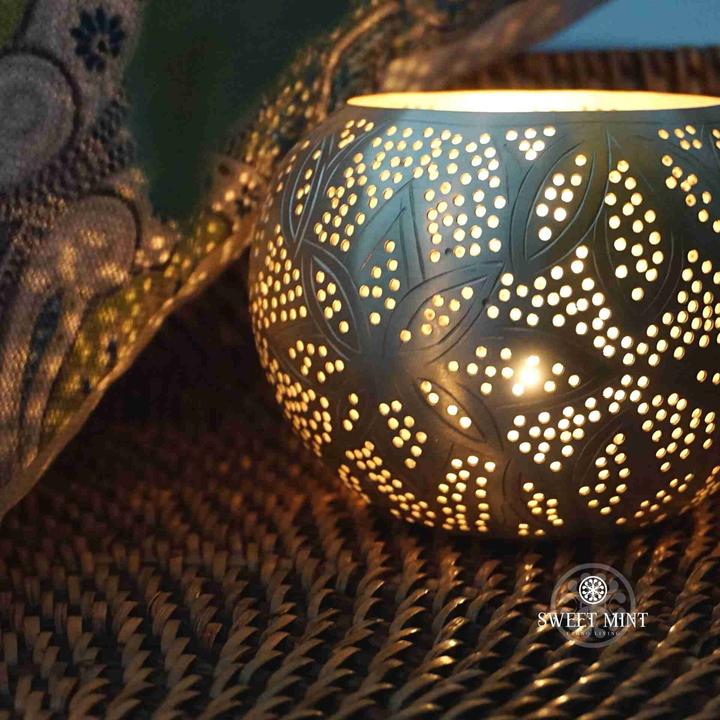Actual product image Sweet Mint Oriental Lantern Filigree (1 x)