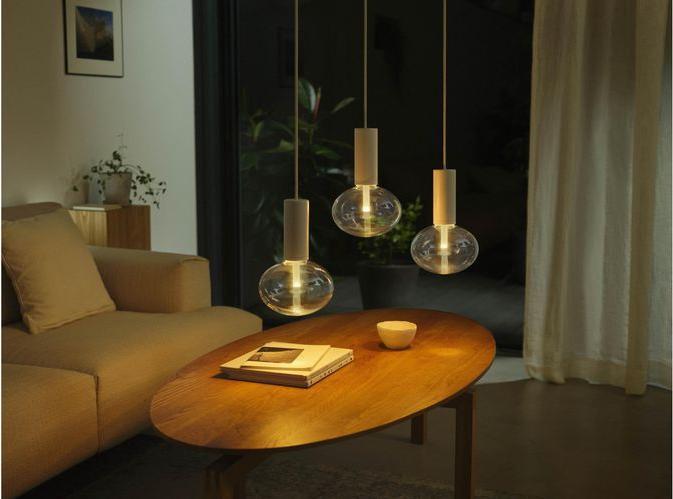 Productafbeelding Philips Hue Tint Ellips (E27, 6.50 W, 500 lm, 1 x, G)