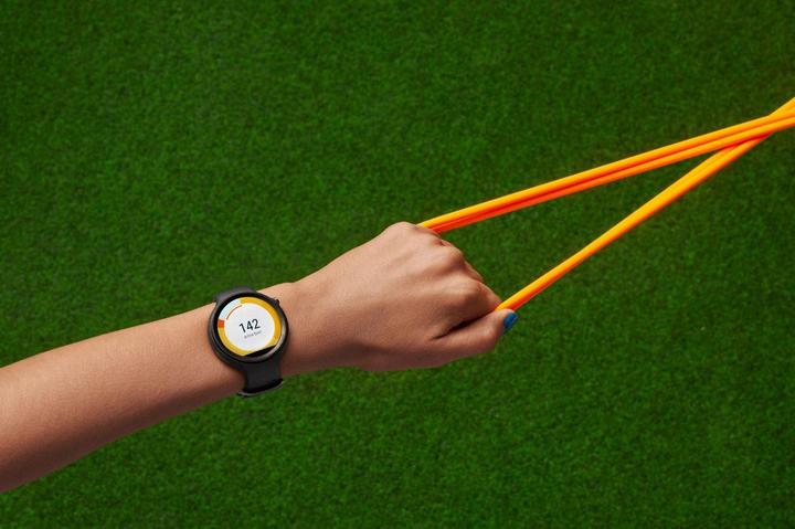 Produktbild Motorola Moto 360 2nd Generation Sport (42 mm)