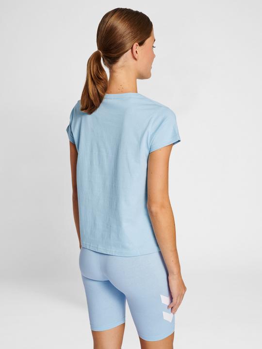 Actual product image hummel hmlLEGACY WOMAN T-SHIRT (XS)