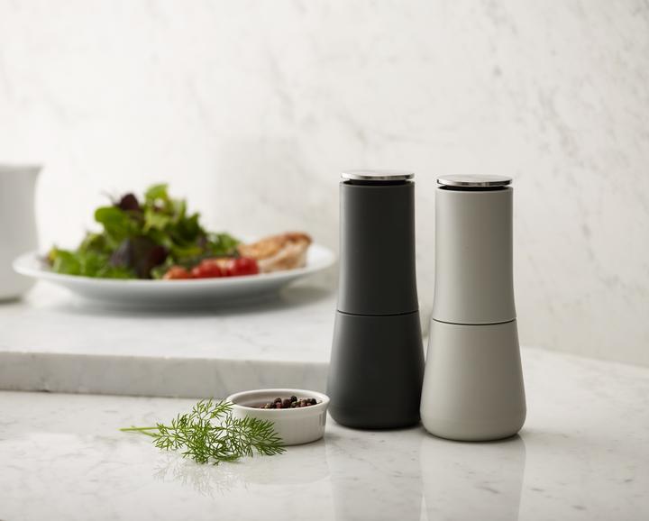 Actual product image Joseph Joseph Milltop salt and pepper mill (Pepper, Salt)
