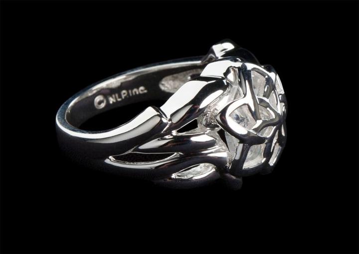 Produktbild Weta Workshop Le Seigneur des Anneaux bague de Galadriel Nenya (argent sterling) Taille 9.75 (950 Platin)