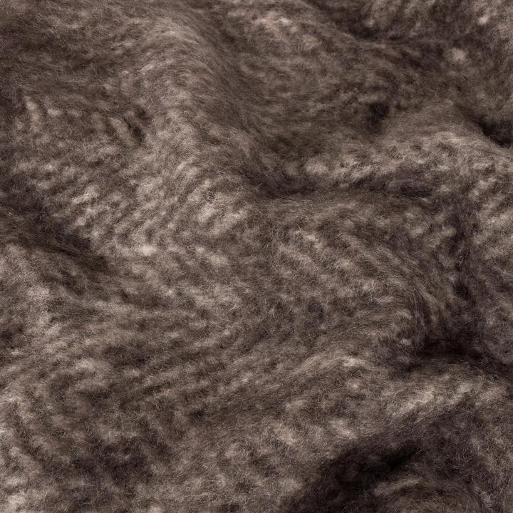 Actual product image Yard Rawton Herringbone Ombre Throw (180 x 130 cm)