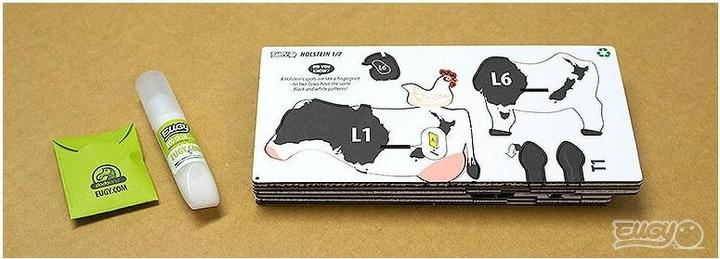 Produktbild Eugy 3D Bastelset Holstein Kuh (MQ6)
