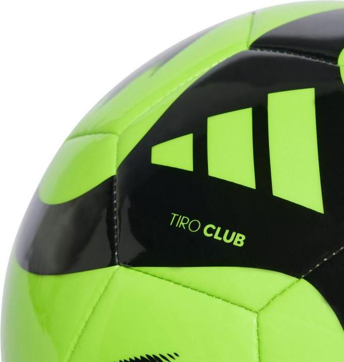 Produktbild adidas Piłka nożna Tiro Club zielono-czarna HZ4167 (3)