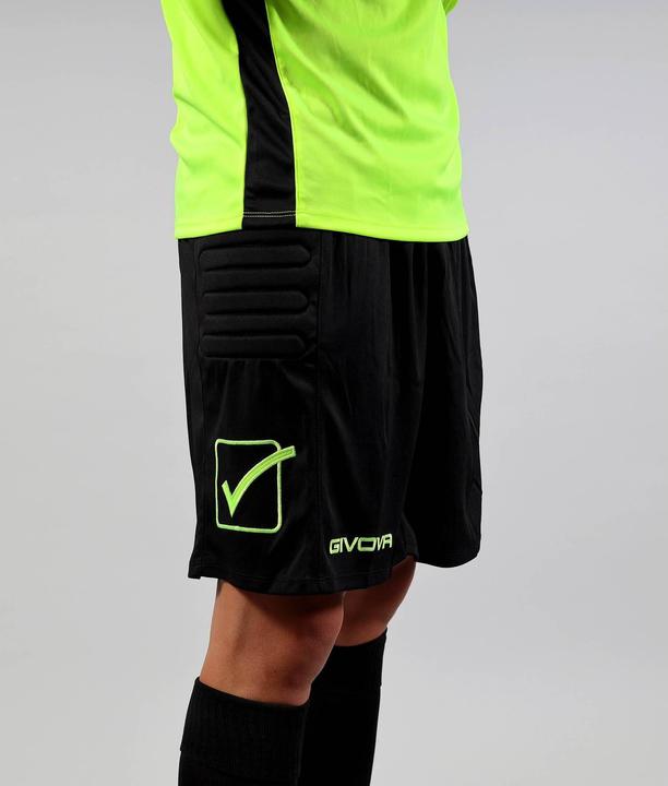 Actual product image Givova goalkeeper long sleeve jersey and shorts set hyguana (M)