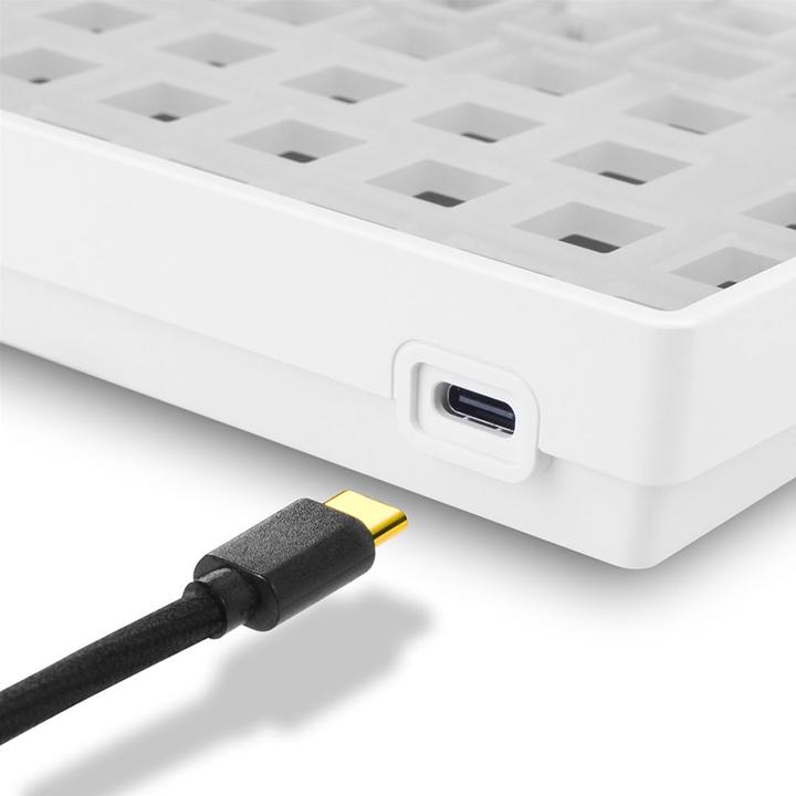 Actual product image Sharkoon SGK50 S3 Barebone (Barebone, Cable)