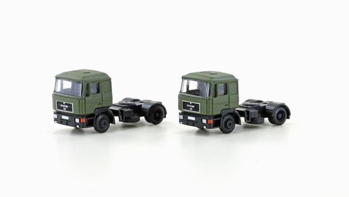 Actual product image Hobbytrain Set of 2 MAN F90 SZM, 3-axle, olive