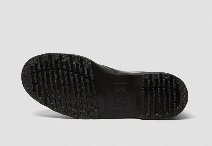 Actual product image Dr. Martens 1460 Mono Smooth (45)