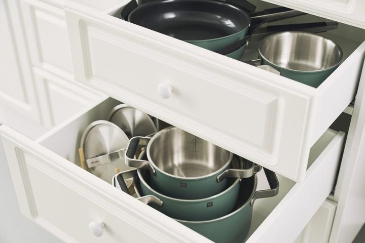 Produktbild Zwilling Pure Kochgeschirrset (24 cm, Pfannenset + Topfset, Edelstahl)