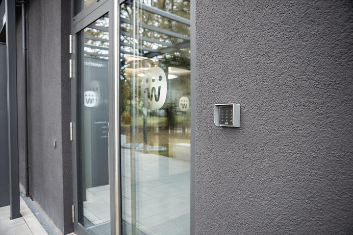 Produktbild Abus Secoris Tastaturleser mit RFID-Leser (Mifare Desfire) IP54
