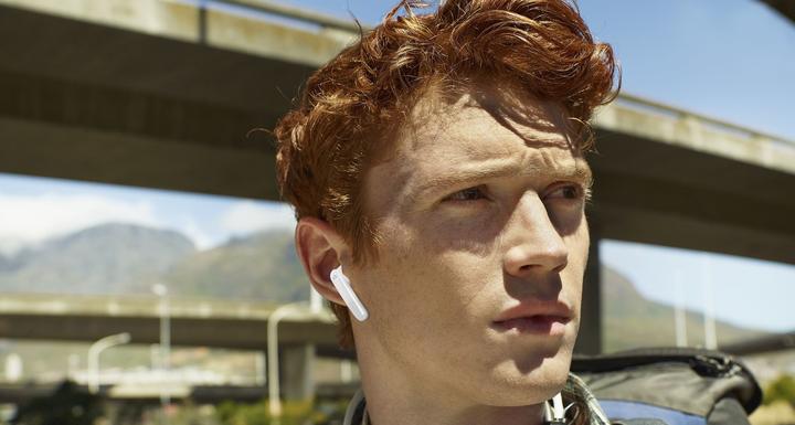 Actual product image Cellularline Bluetooth Earphones / Headset SLANG TWS universal, White (4 h, Wireless)