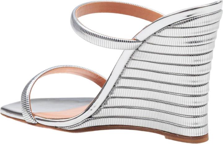 Produktbild Aquazzura Aquazzurra riviera chain ​​wedge sandal in mirror-effect leather silver color (40)