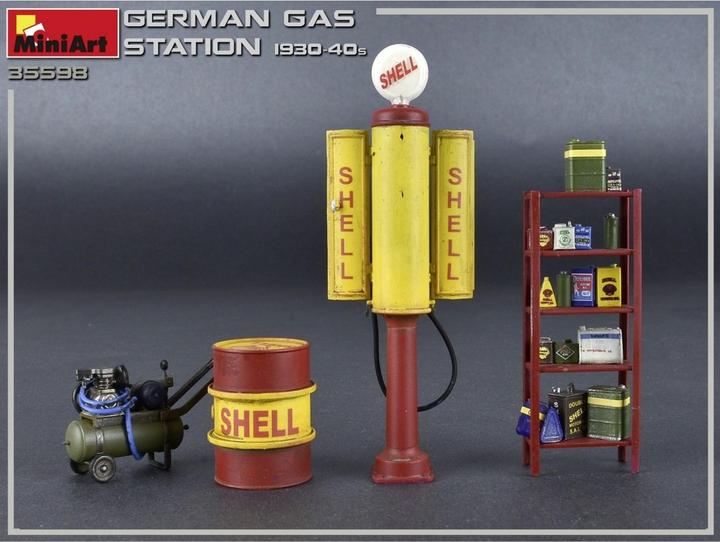 Actual product image Mini art German Gas Station 1930-40s