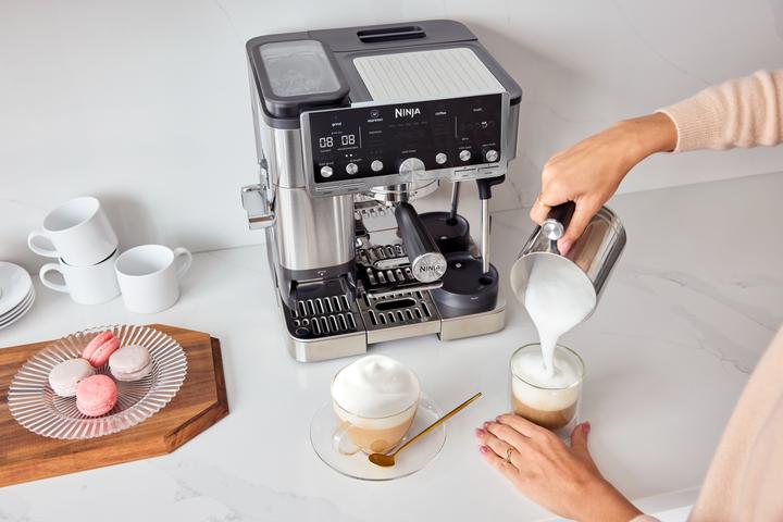 Actual product image Ninja ES701EU espresso machine