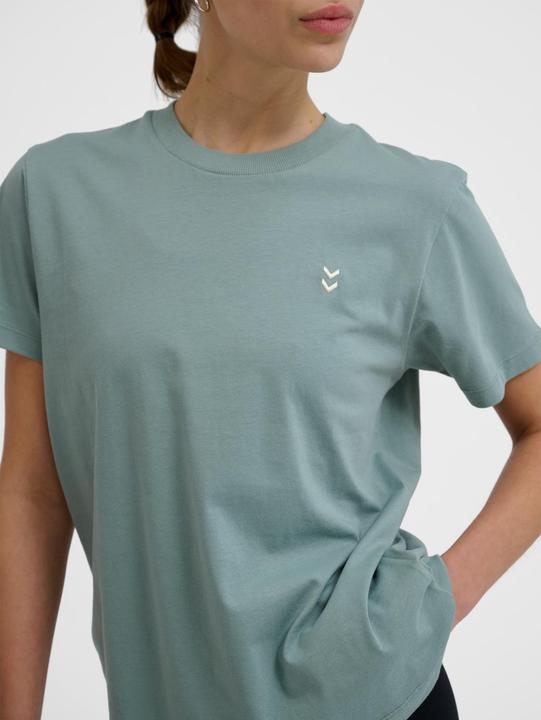 Actual product image hummel hmlPULSE W T-SHIRT (M)