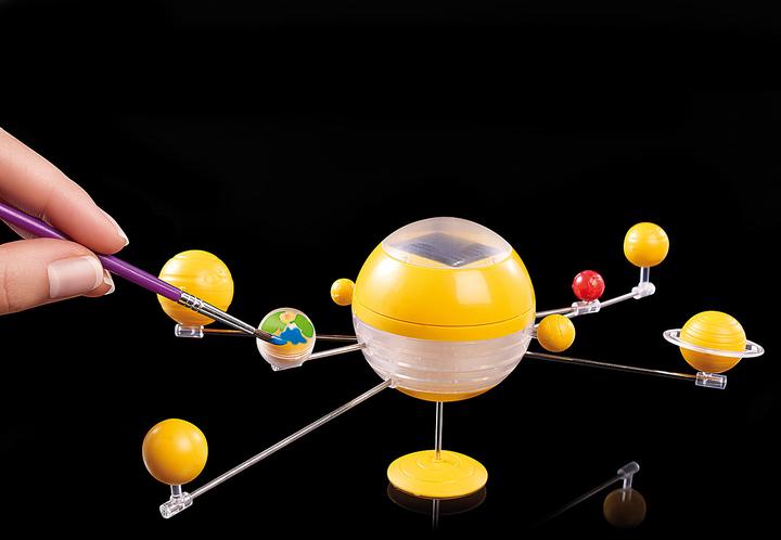 Produktbild Playtastic Modell-Sonnensystem-Bausatz mit Motor & Solarantrieb