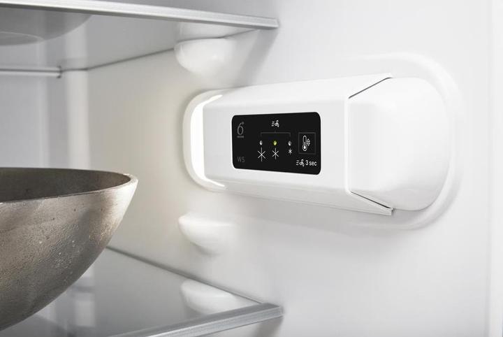 Produktbild Whirlpool W5 721E OX 2 Kühl- und Gefrierkombination Freistehend Grau 308 l (308 l)