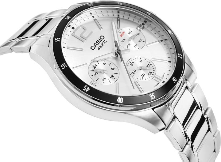 Actual product image Casio Collection (Analogue wristwatch, 43 mm)