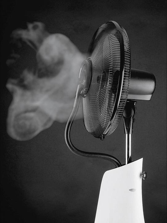 Image du produit Korona Ventilateur sur pied 81102 avec fonction de pulvérisation et télécommande