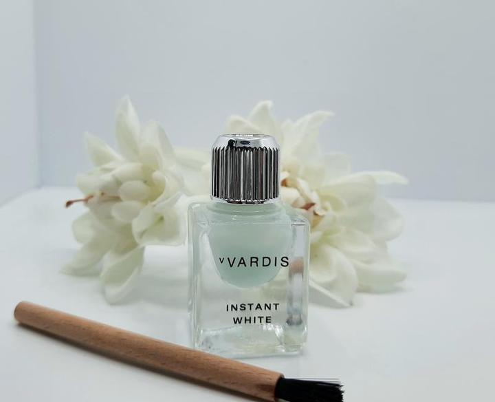 Immagine prodotto vVardis Aletsch Instant White Bottle + Gel applicatore (2 ml, Gel)