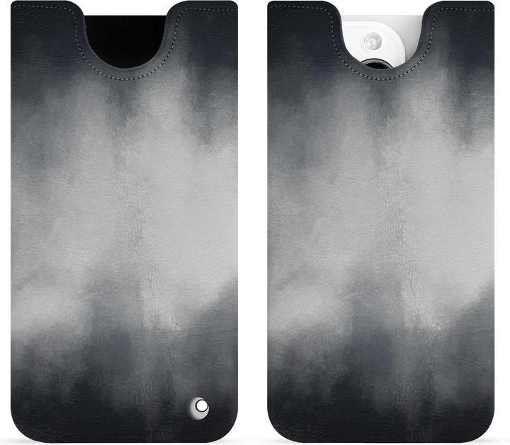 Actual product image Noreve Leather case (Apple iPhone 15 Pro)