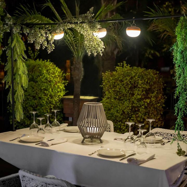 Produktbild Newgarden CONTA LED Tischleuchte, kabellos, Fernbedienung, USB, Akku, Aussen & Innen IP54 (900 lm, IP54)
