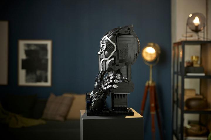Actual product image LEGO Black Panther (76215, LEGO Marvel, LEGO Rare Sets)