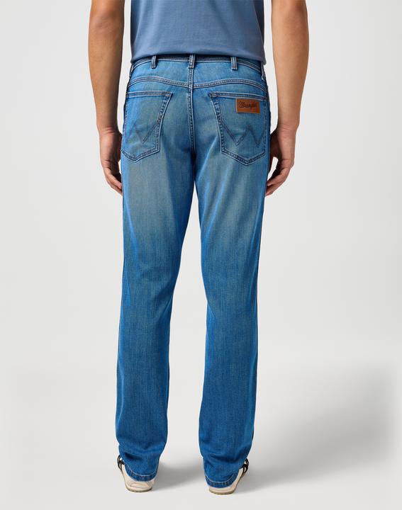 Actual product image Wrangler Texas Slim (33)