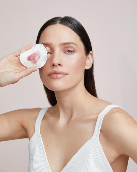 Actual product image NIVEA Soothing micellar water (Micelle water, 400 ml)