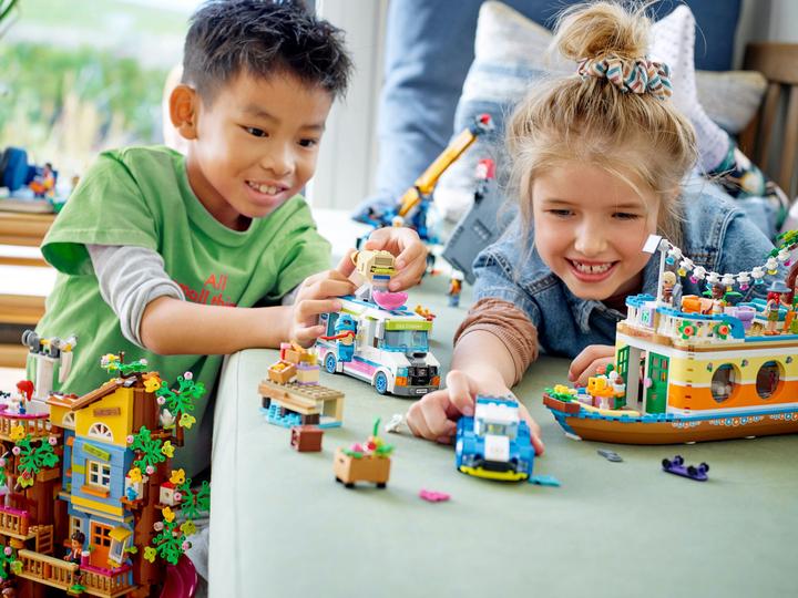 Produktbild LEGO Freundschaftsbaumhaus (41703, LEGO Friends)