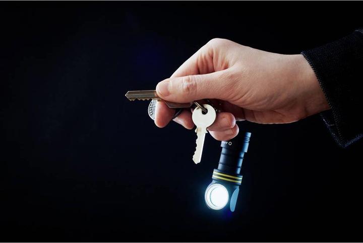 Image du produit ArmyTek Lampe multifonction Elf C1 Micro USB 5 en 1 chaude (7.59 cm, 930 lm)